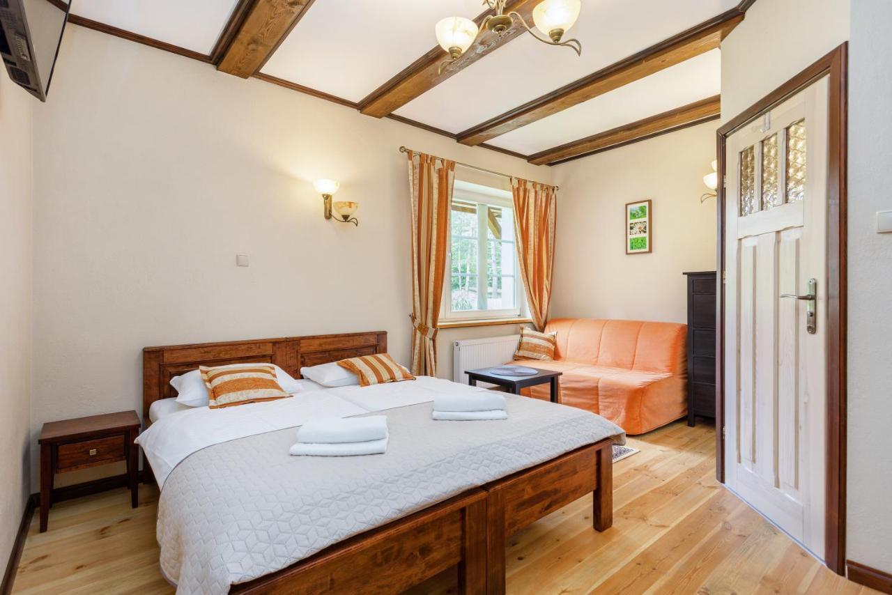 Mazurska Lesniczowka Nowy Zyzdroj Bed and Breakfast Exteriör bild